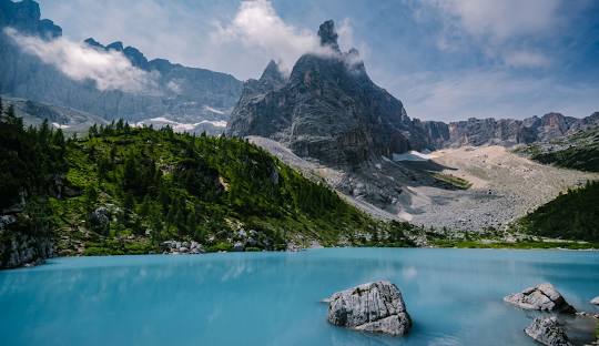 Lago di Sorapis e Rifugio Vandelli